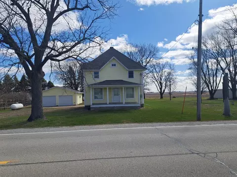 2713 Reed Ave, Readlyn, IA 50668