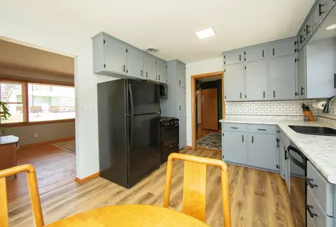 545 Beverly Hls, Waterloo, IA 50701 photo 8