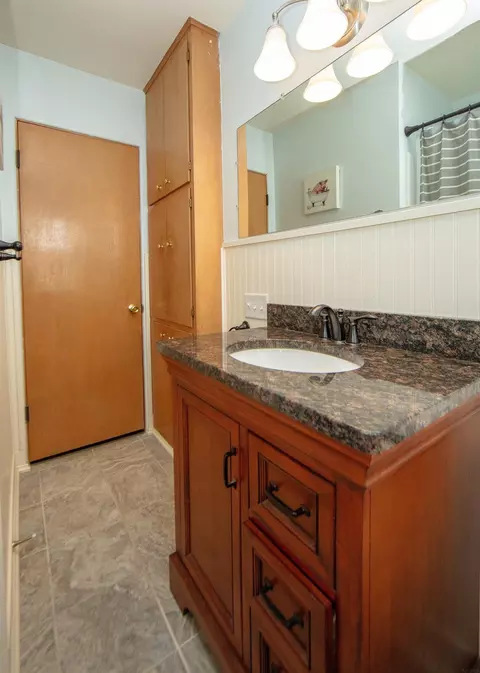 545 Beverly Hls, Waterloo, IA 50701 photo 17
