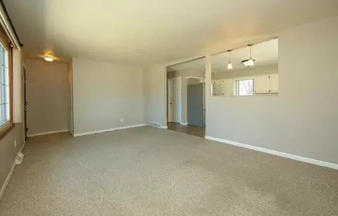 719 Progress, Waterloo, IA 50701 photo 14