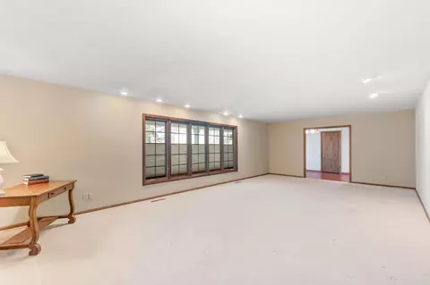 408 Howard St, Sumner, IA 50674 photo 9