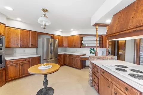 408 Howard St, Sumner, IA 50674 photo 8