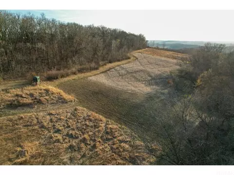 0000 Domino Rd, Volga, IA 52077