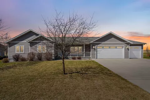 1813 Division St, Decorah, IA 52101