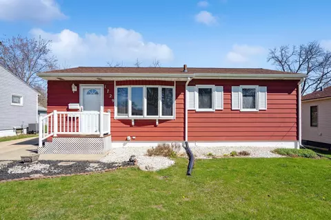 1729 Howard St, Waterloo, IA 50702