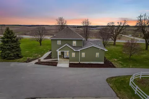 10512 Filmore Rd, West Union, IA 52175