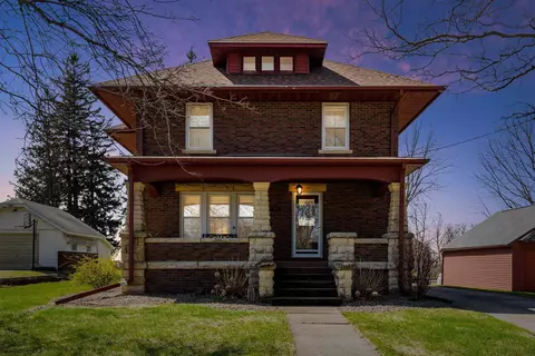 309 N Page St, Monona, IA 52159