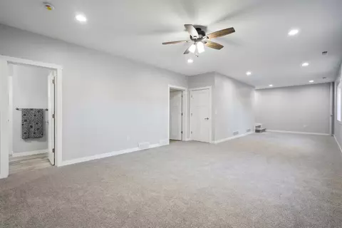 2324 Maynard Ave, Waterloo, IA 50701 photo 15