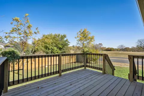 2324 Maynard Ave, Waterloo, IA 50701 photo 18