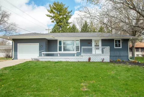 106 W Grant St, Conrad, IA 50621