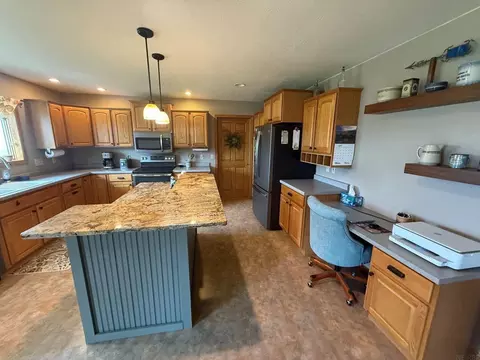 1601 State Highway 9, Decorah, IA 52101 photo 10