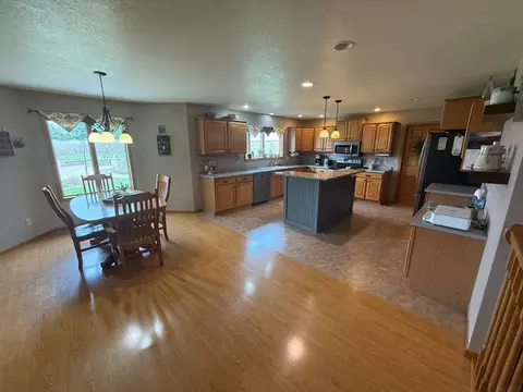 1601 State Highway 9, Decorah, IA 52101 photo 9