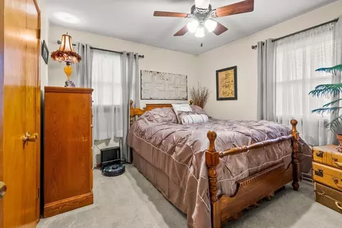 614 Black Hawk Rd, Waterloo, IA 50701 photo 5