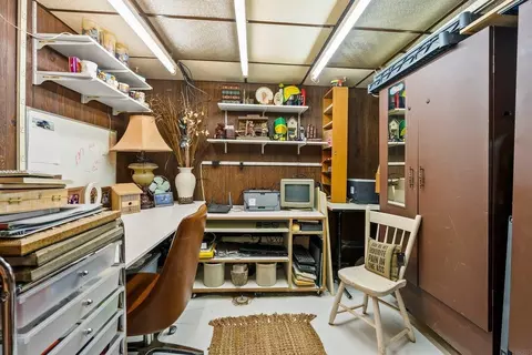 614 Black Hawk Rd, Waterloo, IA 50701 photo 14