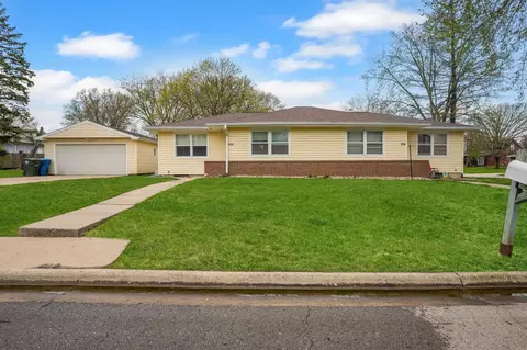 204-206 Westbourne Rd, Waterloo, IA 50701