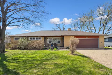 1814 W 11th St, Waterloo, IA 50702