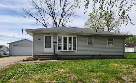 1111 Upton Ave, Waterloo, IA 50701