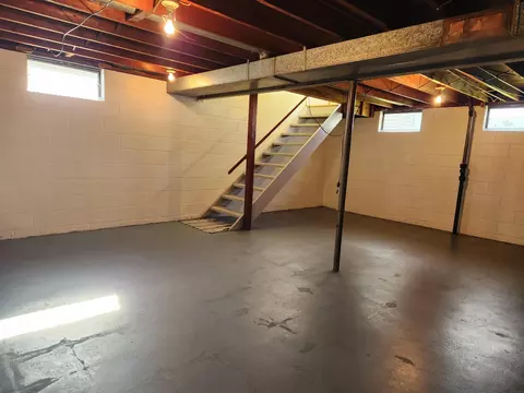 1111 Upton Ave, Waterloo, IA 50701 photo 11
