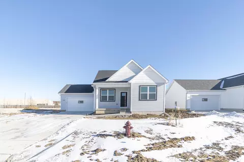 1545 Dalton St, Jesup, IA 50648