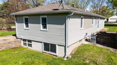 405 Maxwell St, Waterloo, IA 50701 photo 33