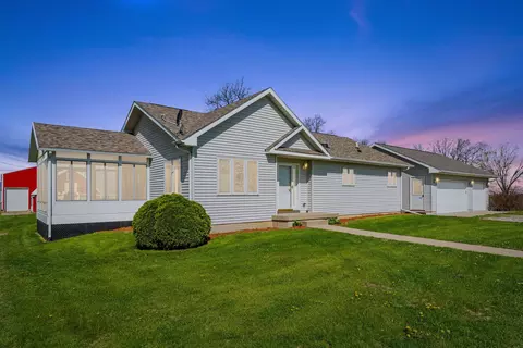 5141 25th Ave, Brandon, IA 52210
