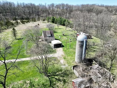 3209 Echo Valley Rd, Decorah, IA 52101 photo 28