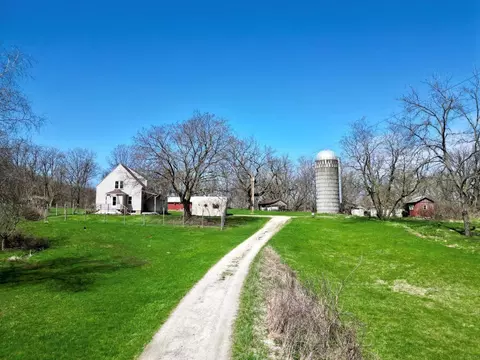 3209 Echo Valley Rd, Decorah, IA 52101 photo 21