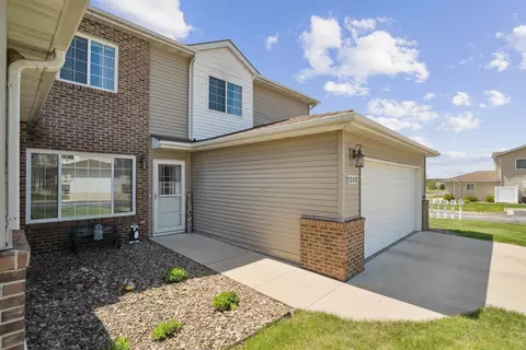 2009 Cassi Rdg, Waterloo, IA 50701 photo 2