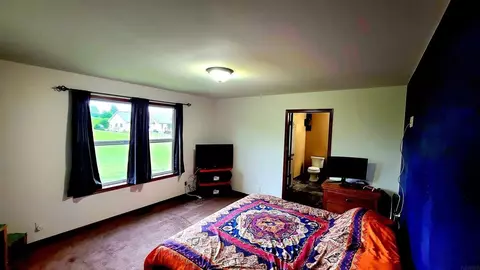 Bedroom - 1713 Terrace Rd, Decorah, IA 52101 photo 2 of 8