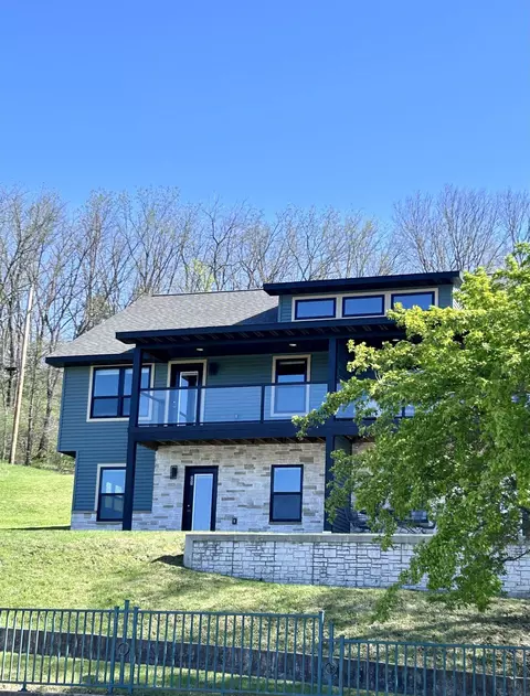 505 E Broadway St, Decorah, IA 52101