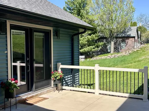 505 E Broadway St, Decorah, IA 52101 photo 21
