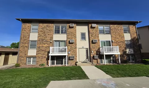 508 Commercial St #C, La Porte City, IA 50651