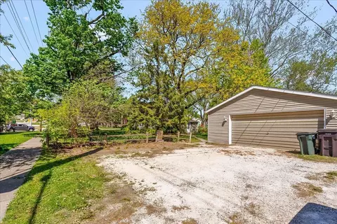 204 E 12th St, Cedar Falls, IA 50613 photo 20