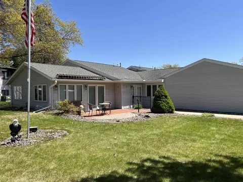 702 Clearview Dr #1, Decorah, IA 52101