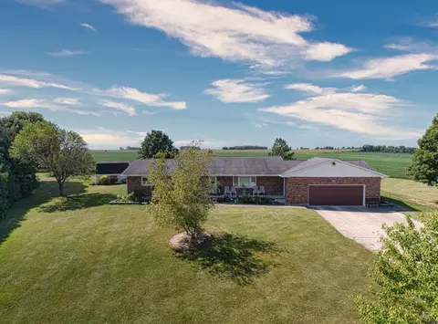 7600 E Donald St, Dunkerton, IA 50626
