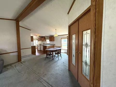 421 E 1st St, Sumner, IA 50674 photo 7