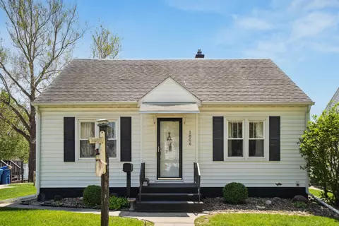 1806 Forest, Waterloo, IA 50702