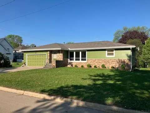316 6th St E, Cresco, IA 52136
