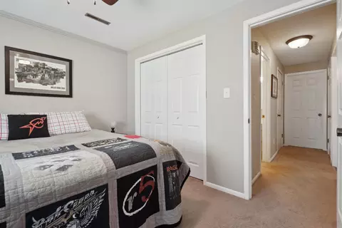 216 Letsch Rd, Waterloo, IA 50701 photo 24