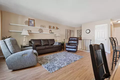 216 Letsch Rd, Waterloo, IA 50701 photo 6