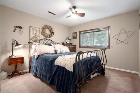 216 Letsch Rd, Waterloo, IA 50701 photo 25