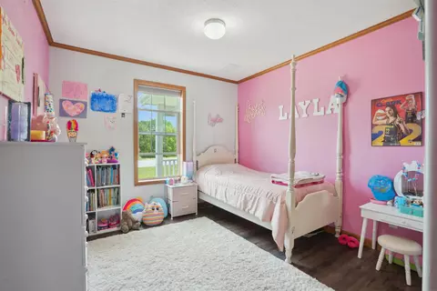Bedroom - 333 Eagle Dr, Mcgregor, IA 52157 photo 4 of 4