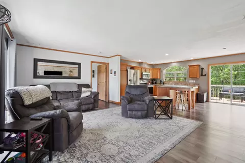 Living - 333 Eagle Dr, Mcgregor, IA 52157 photo 1 of 2