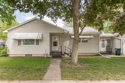 502 6th St, Parkersburg, IA 50665