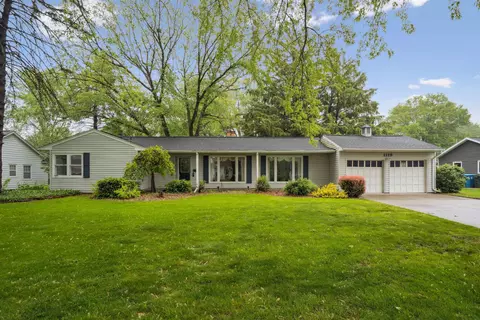 1119 Prospect Blvd, Waterloo, IA 50701