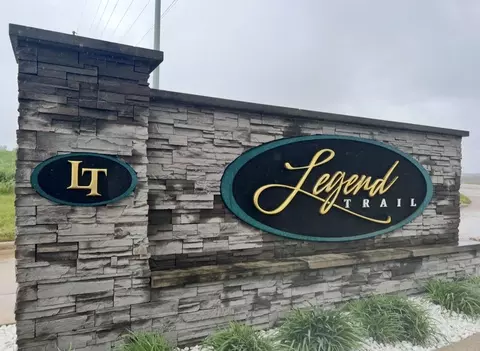 1701 Palmer Ct, Parkersburg, IA 50665