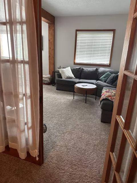 523 E 1 St, Sumner, IA 50674 photo 10