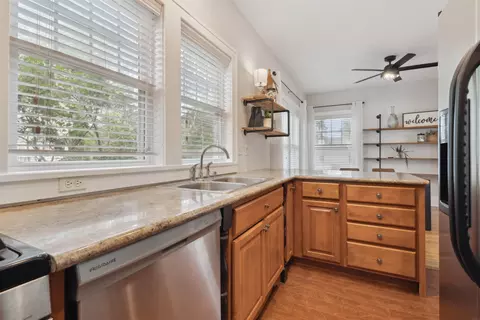 320 Frederic Ave, Waterloo, IA 50701 photo 16