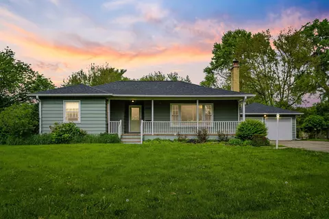 1364 Prospect Blvd, Waterloo, IA 50701