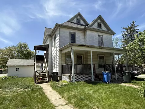 603 Iowa St, Cedar Falls, IA 50613